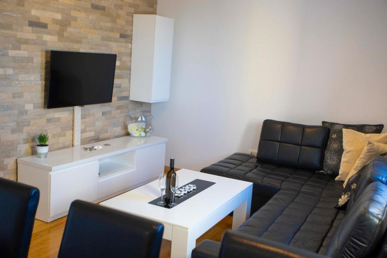 Apartment Lauc Makarska Exterior photo