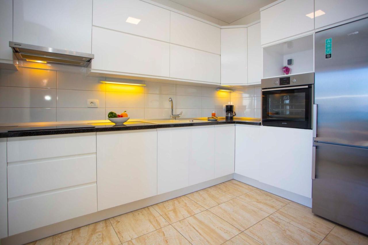 Apartment Lauc Makarska Exterior photo